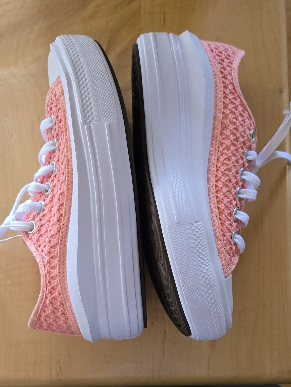 Converse Chuck Taylor All Star Move Platform Crochet sneakers For Girls 5 NWOB